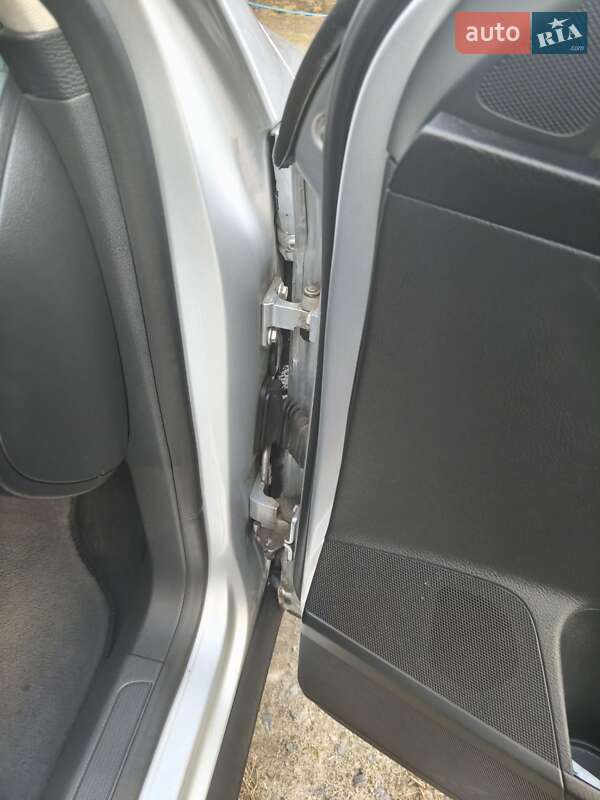 Универсал Volkswagen Passat 2006 в Львове фото 27 Универсал Volkswagen Passat 2006 в Львове