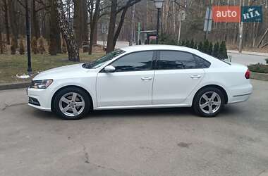 Седан Volkswagen Passat 2018 в 