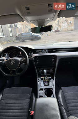 Универсал Volkswagen Passat 2017 в 
