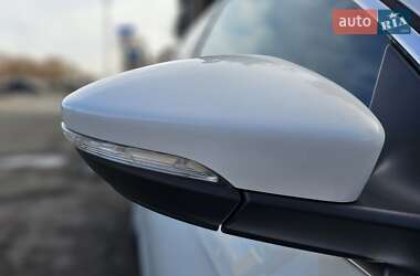 Универсал Volkswagen Passat 2014 в 