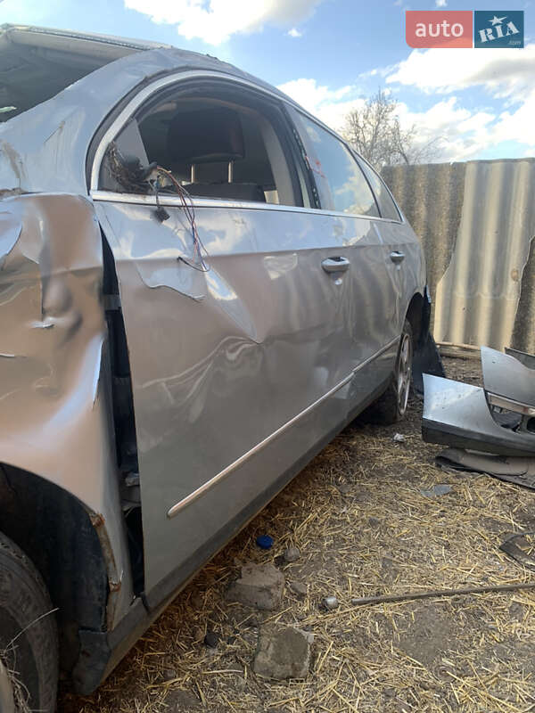 Універсал Volkswagen Passat 2005 в Кропивницькому