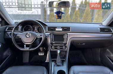 Седан Volkswagen Passat 2017 в 