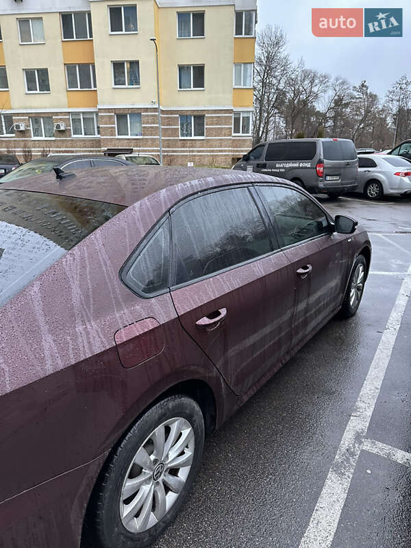 Седан Volkswagen Passat 2014 в Киеве фото 17 Седан Volkswagen Passat 2014 в Киеве