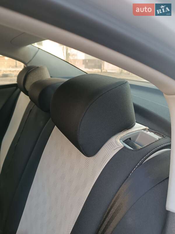 Седан Volkswagen Passat 2006 в Каменском фото 4 Седан Volkswagen Passat 2006 в Каменском