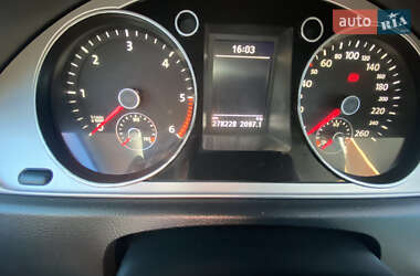 Универсал Volkswagen Passat 2011 в 