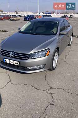 Седан Volkswagen Passat 2013 в 