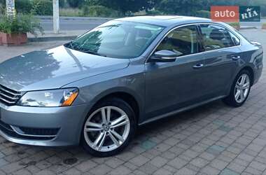 Седан Volkswagen Passat 2014 в Делятине