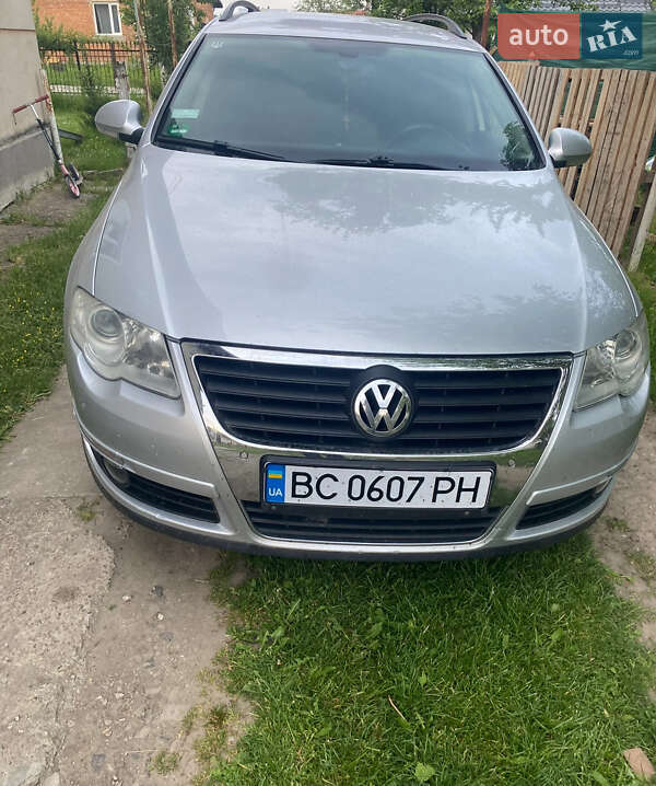 Универсал Volkswagen Passat 2009 в 