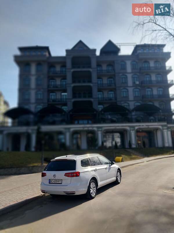 Универсал Volkswagen Passat 2018 в Трускавце