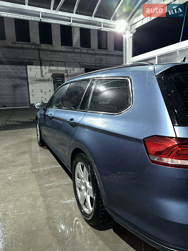 Универсал Volkswagen Passat 2016 в Сваляве