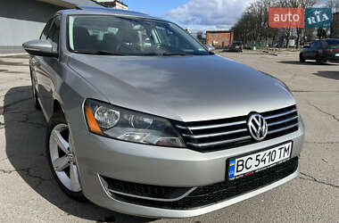 Седан Volkswagen Passat 2012 в 