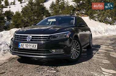 Седан Volkswagen Passat 2016 в Дніпрі