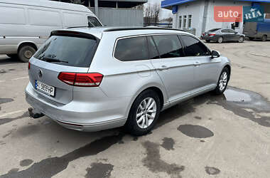 Універсал Volkswagen Passat 2015 в 