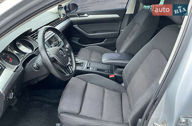 Універсал Volkswagen Passat 2015 в 