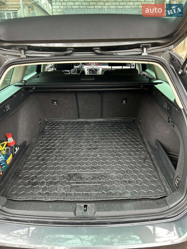 Універсал Volkswagen Passat 2015 в Харкові