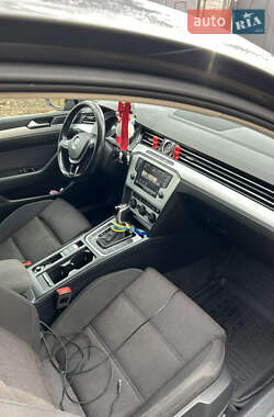 Универсал Volkswagen Passat 2015 в 