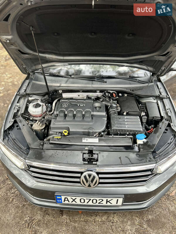 Універсал Volkswagen Passat 2015 в Харкові