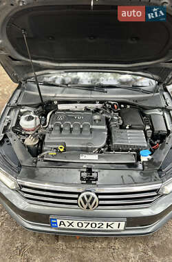 Универсал Volkswagen Passat 2015 в 