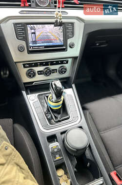 Универсал Volkswagen Passat 2015 в 