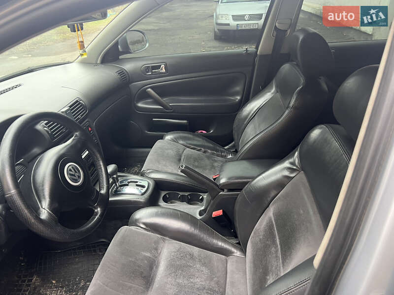 Седан Volkswagen Passat 2004 в Слов'янську