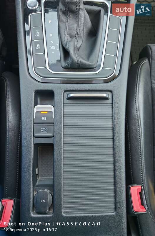 Универсал Volkswagen Passat 2015 в Умани