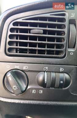 Седан Volkswagen Passat 1996 в Бердичеве