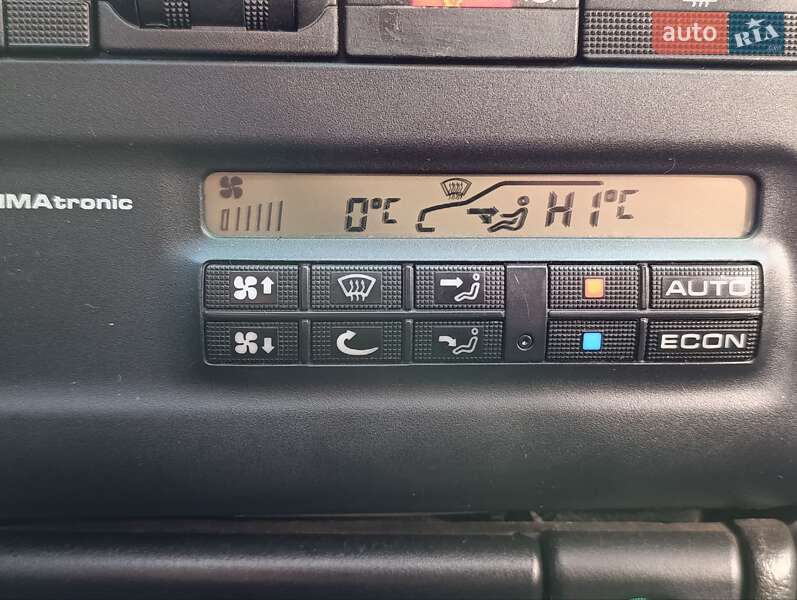 Седан Volkswagen Passat 1996 в Бердичеве