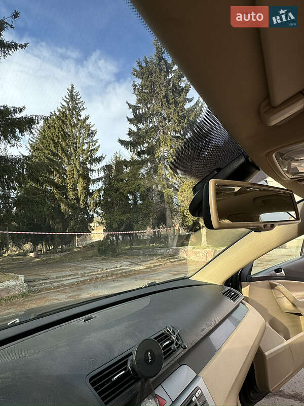 Универсал Volkswagen Passat 2006 в Львове