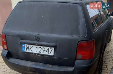 Универсал Volkswagen Passat 1998 в 