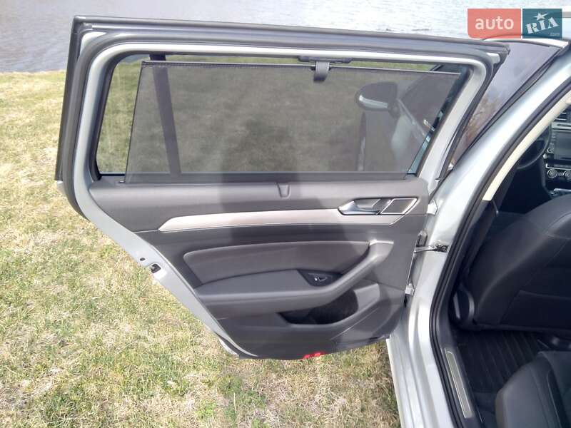 Универсал Volkswagen Passat 2015 в Хмельницком