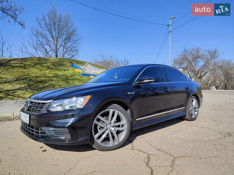 Седан Volkswagen Passat 2017 в Кропивницькому