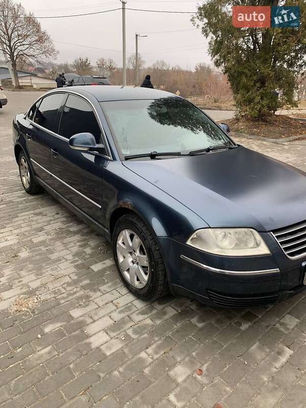 Седан Volkswagen Passat 2004 в Фастове
