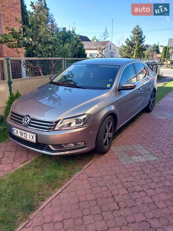 Volkswagen Passat 2012