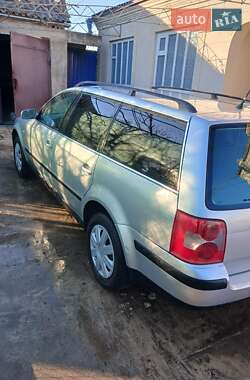 Универсал Volkswagen Passat 2002 в 