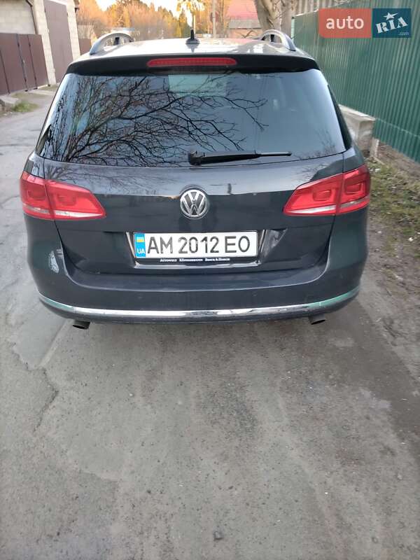 Универсал Volkswagen Passat 2012 в Хмельнике