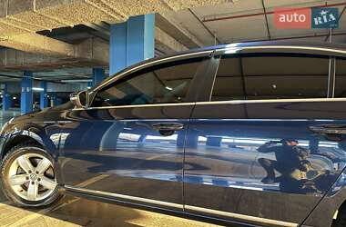 Седан Volkswagen Passat 2014 в 
