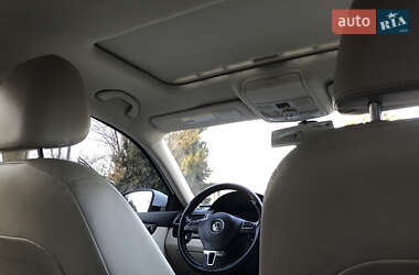 Седан Volkswagen Passat 2015 в 