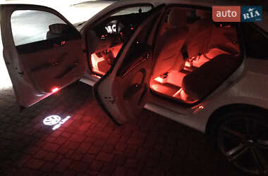 Седан Volkswagen Passat 2015 в 