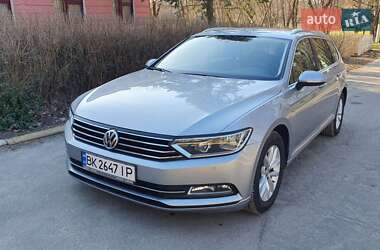 Універсал Volkswagen Passat 2019 в 