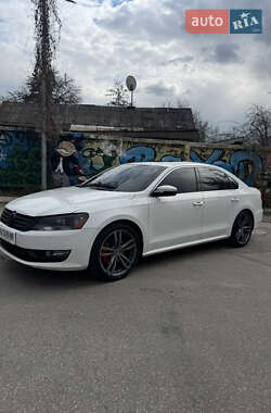 Седан Volkswagen Passat 2013 в 