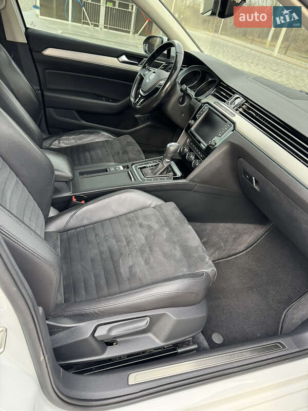 Универсал Volkswagen Passat 2015 в Каневе