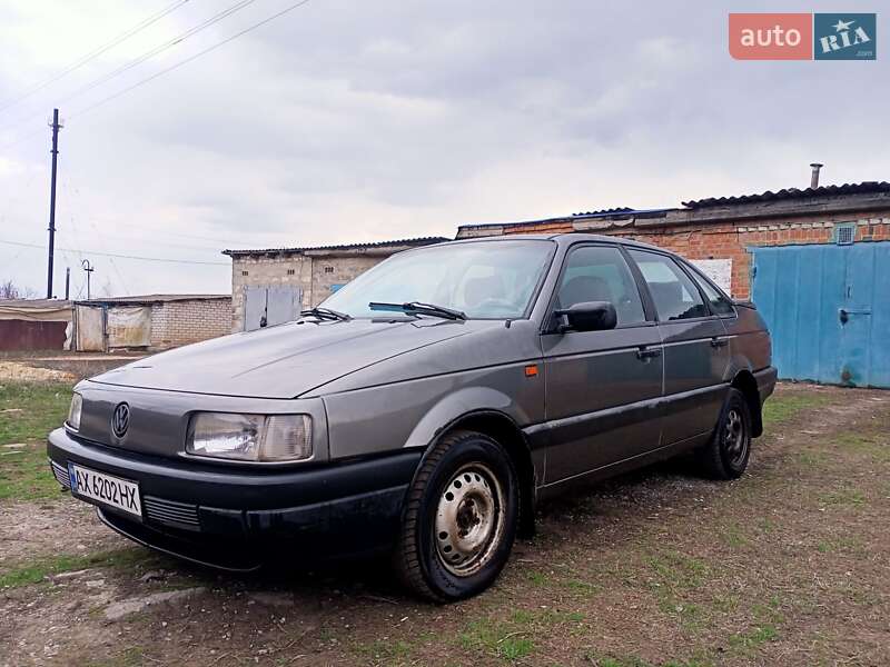 Volkswagen Passat 1993