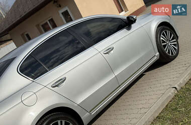 Седан Volkswagen Passat 2011 в 