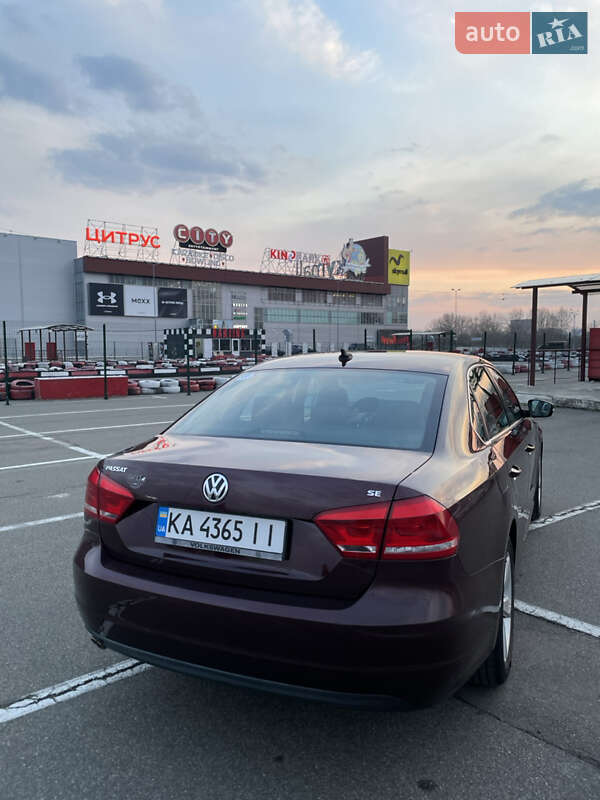 Седан Volkswagen Passat 2013 в Києві
