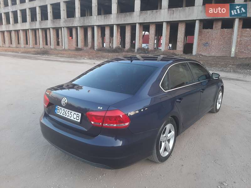 Седан Volkswagen Passat 2012 в Тернополе