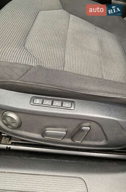 Универсал Volkswagen Passat 2013 в 