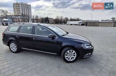 Универсал Volkswagen Passat 2012 в 