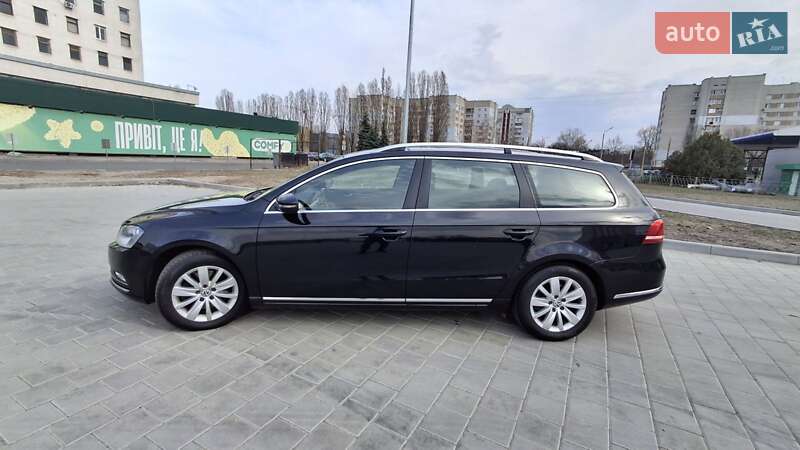 Универсал Volkswagen Passat 2012 в 