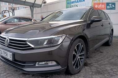 Универсал Volkswagen Passat 2015 в 