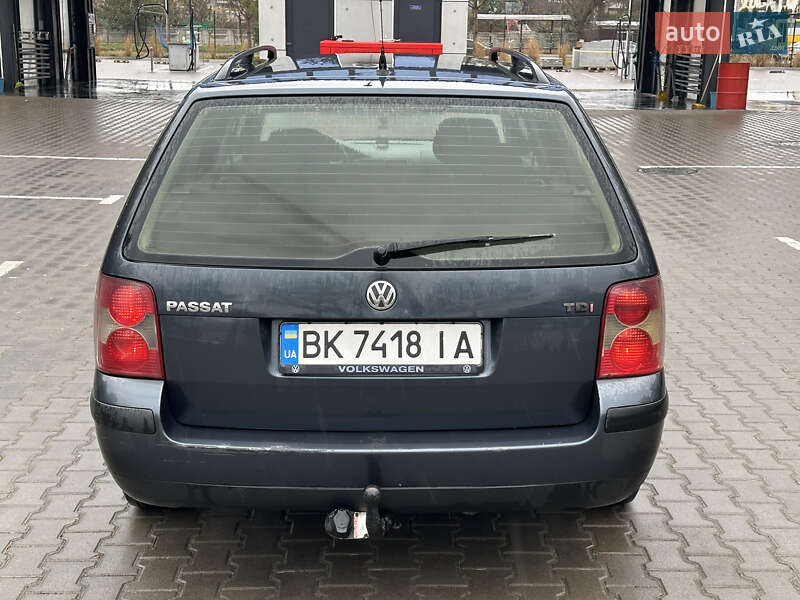 Универсал Volkswagen Passat 2002 в Ровно
